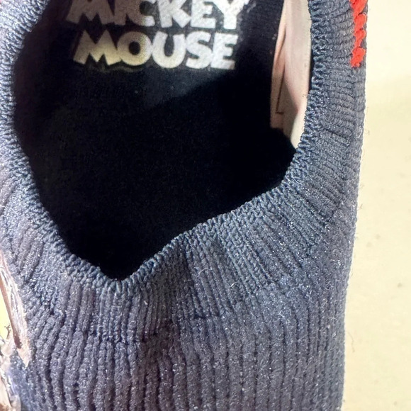 Mickey Mouse Toddler size 6 Slip on shoes - Picture 9 of 9